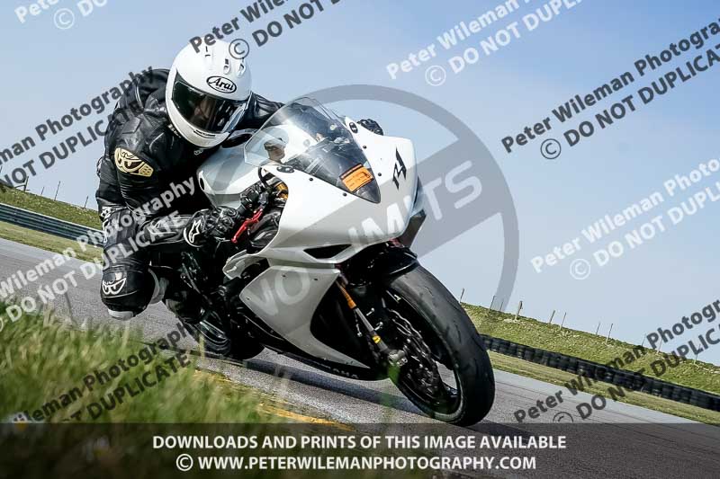 anglesey no limits trackday;anglesey photographs;anglesey trackday photographs;enduro digital images;event digital images;eventdigitalimages;no limits trackdays;peter wileman photography;racing digital images;trac mon;trackday digital images;trackday photos;ty croes